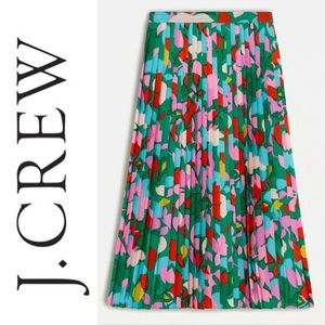 J. Crew• Pleated midi skirt in confetti floral• size 10p